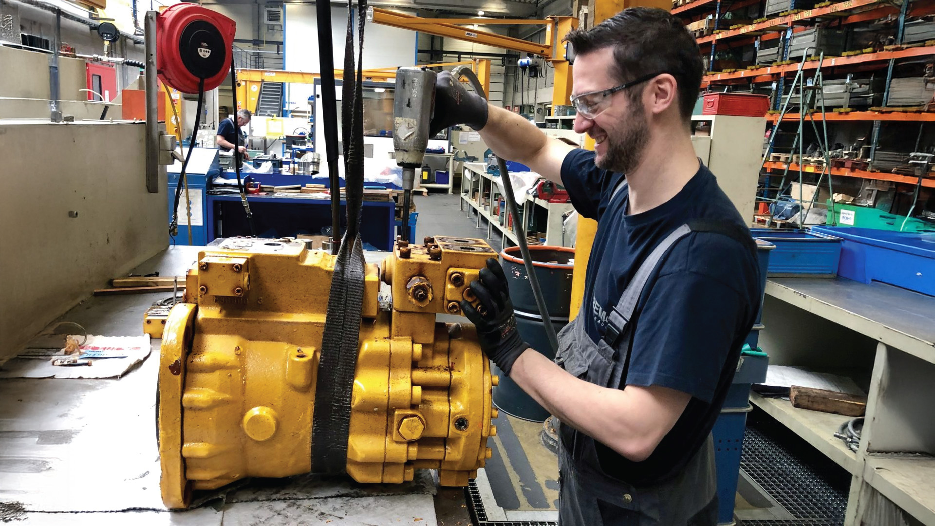 Hydraulic Pump & Motor Overhauling and Performance testing